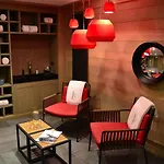 Hotel Le K2 Djola 4*