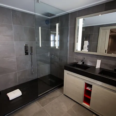 Hotell Le K2 Djola Courchevel