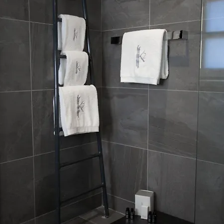 Le K2 Djola קורשבל