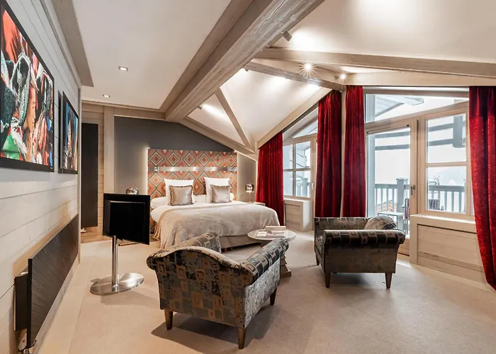 Hotel Le K2 Djola 4*