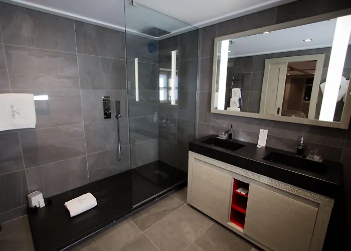 Hotel Le K2 Djola Courchevel