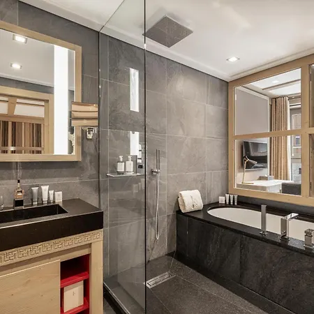 Le K2 Djola 4* 谷雪维尔