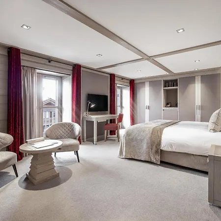 Le K2 Djola 谷雪维尔