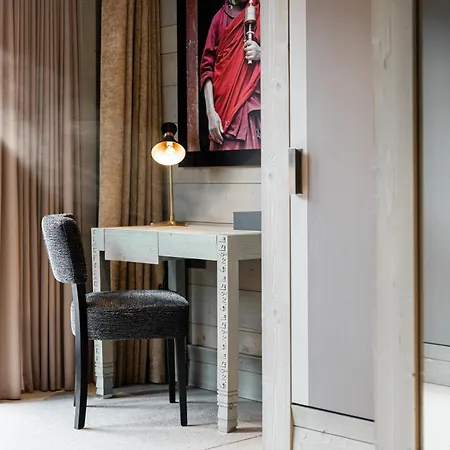 Le K2 Djola 酒店 谷雪维尔